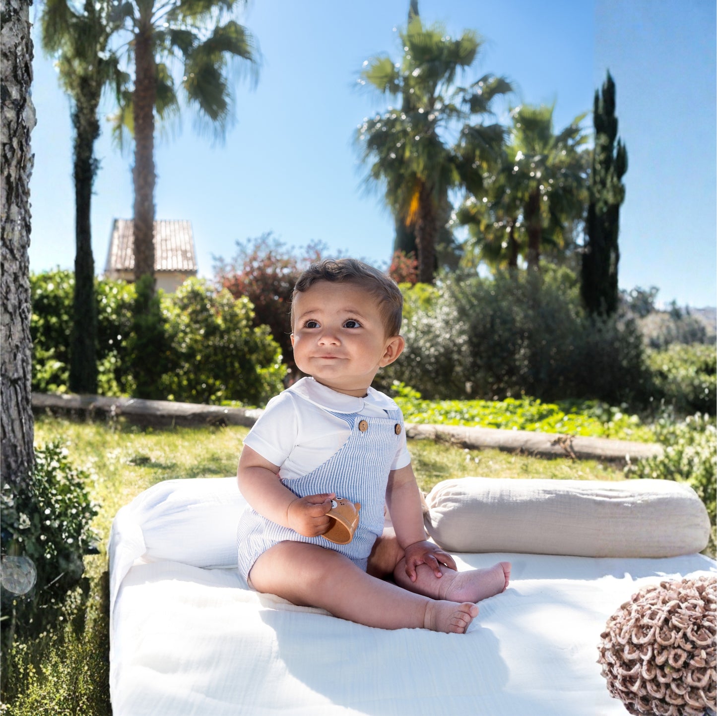 Barboteuse bébé à bretelles rayée en coton